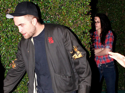 Robert Pattinson, Kristen Stewart Robert Pattinson, Kristen Stewart